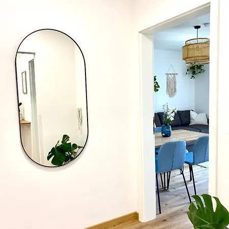 Appartamento Jungle Suite Mit Balkon I Parkplatz I Zentrum